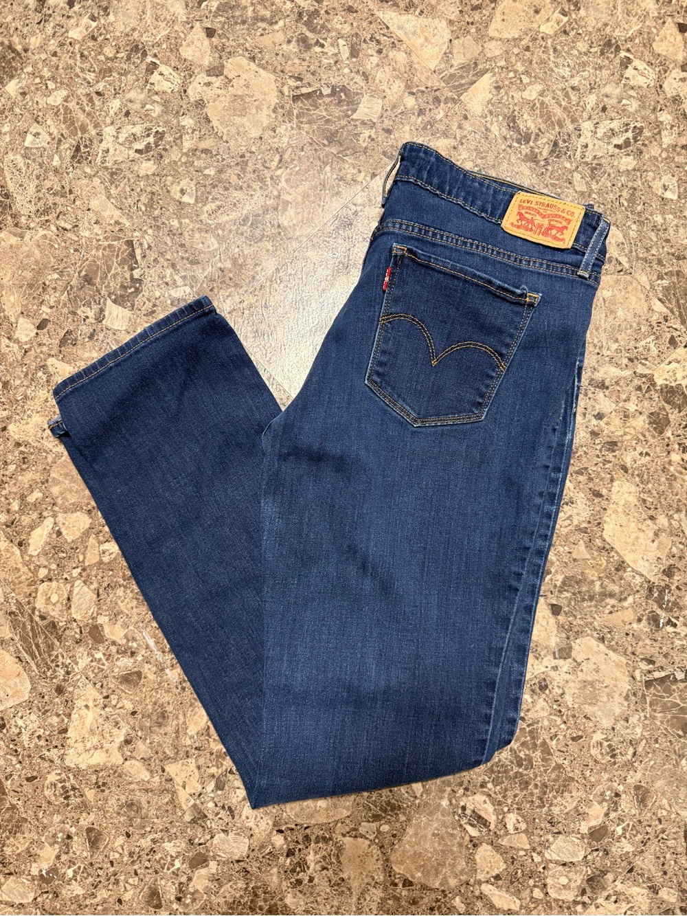 Women’s Levi Jeans 712